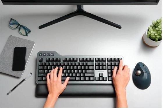Ergonomía que cuida la muñeca