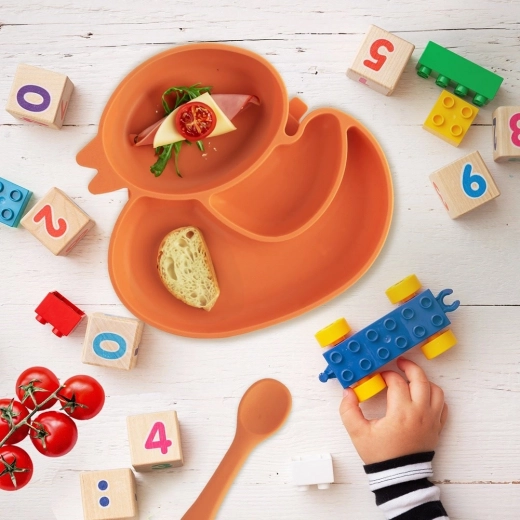 Tres compartimentos separados para una dieta variada