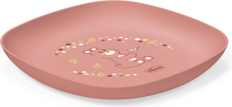 Set para las primeras comidas independientes en la mesa