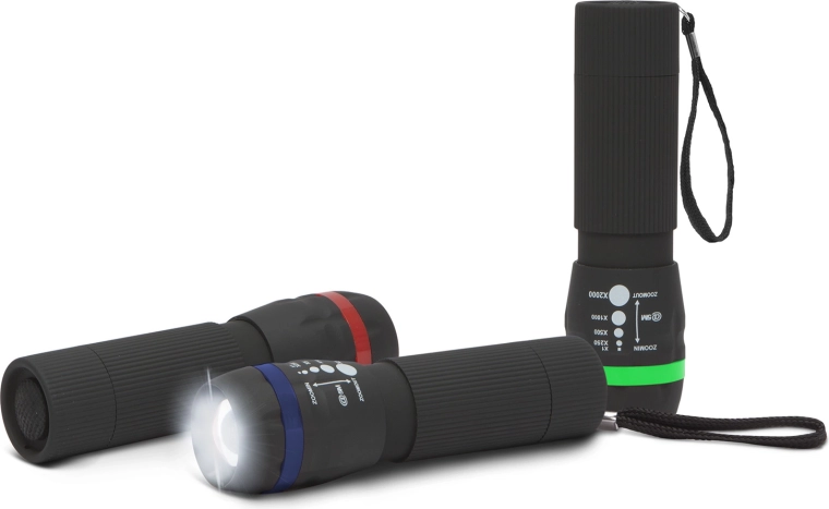 Linterna LED COB con enfoque ajustable