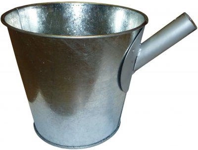 Cazo para purines de 5 l de acero galvanizado con casquillo