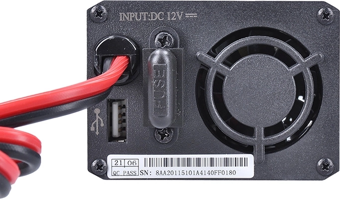 Protecciones de seguridad y carga USB