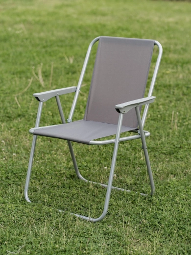 Asiento cómodo con reposabrazos