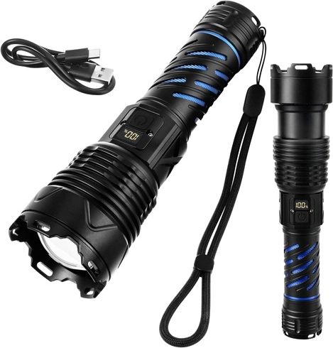 Flujo luminoso de 1500 lm y alcance de hasta 500 m