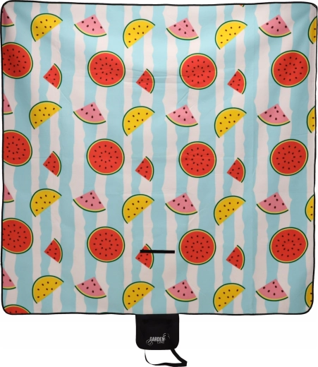 Gran espacio y divertido diseño frutal