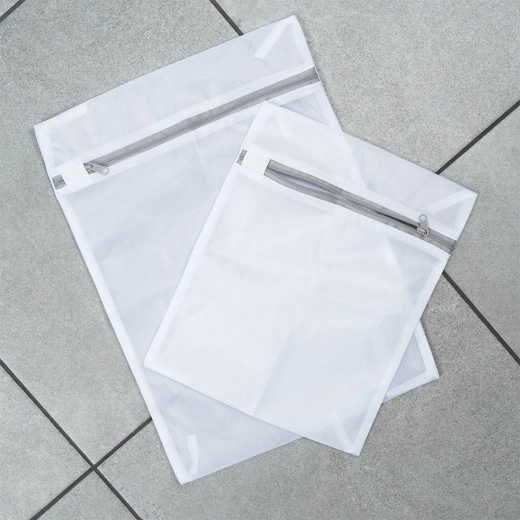 Malla fina para el flujo libre de agua y detergentes