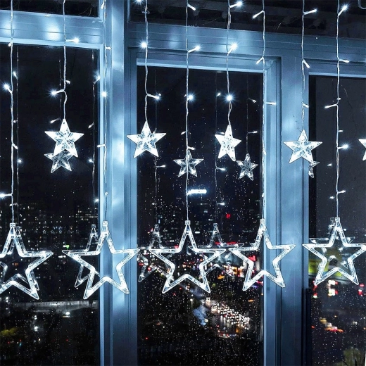 Estrellas brillantes en dos tamaños