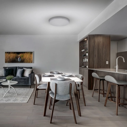 Diseño moderno de perfil bajo para interiores