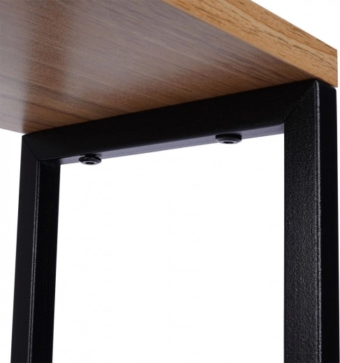 Estructura metálica resistente y efecto madera