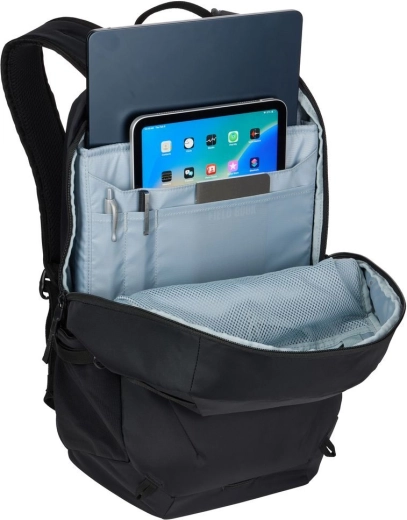 Compartimentos acolchados para portátil de 16" y tablet