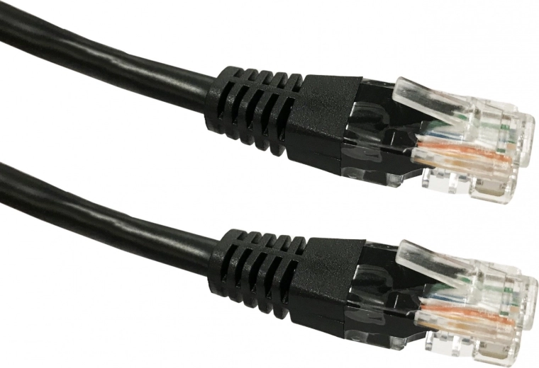 Cable patch RJ45 UTP Cat 5e 0,5 m negro