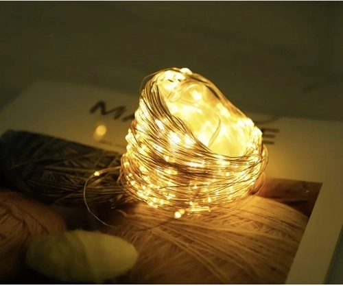 150 LED y 8 modos de iluminación