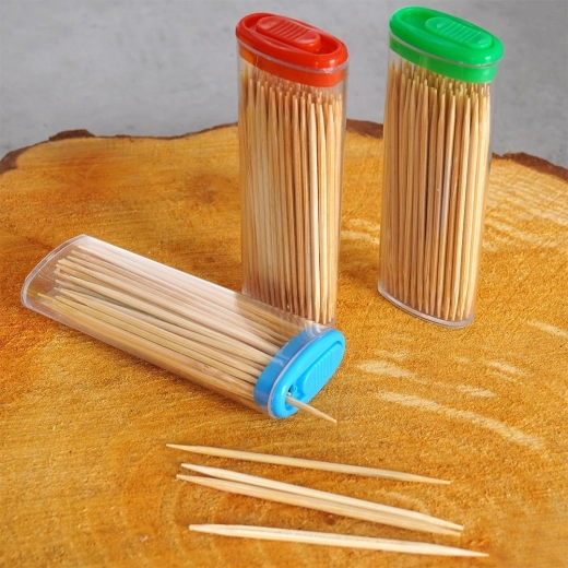 Envase compacto para viajes y cocina