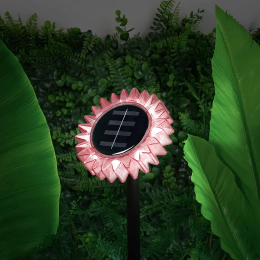 Energía solar y encendido automático