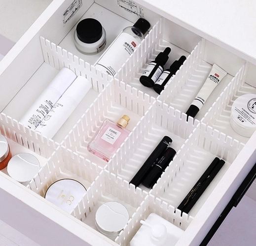 Orden en el cajón para ropa y cosmética