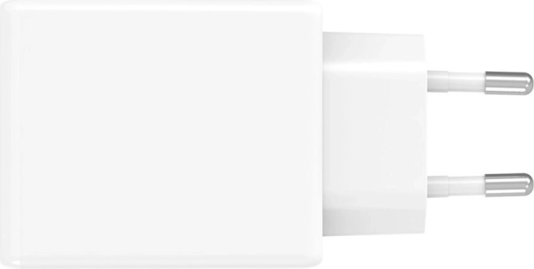 Diseño Slim Plug para enchufes estrechos