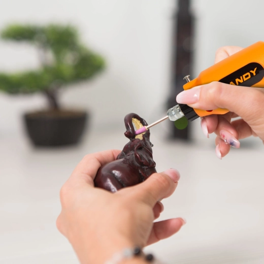Mini taladro, lijadora y pulidora eléctrica Handy Drill con juego de 78 piezas