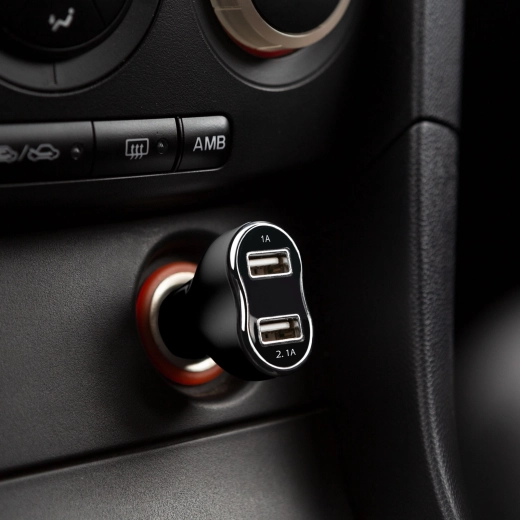 Cargador USB dual para encendedor de coche negro