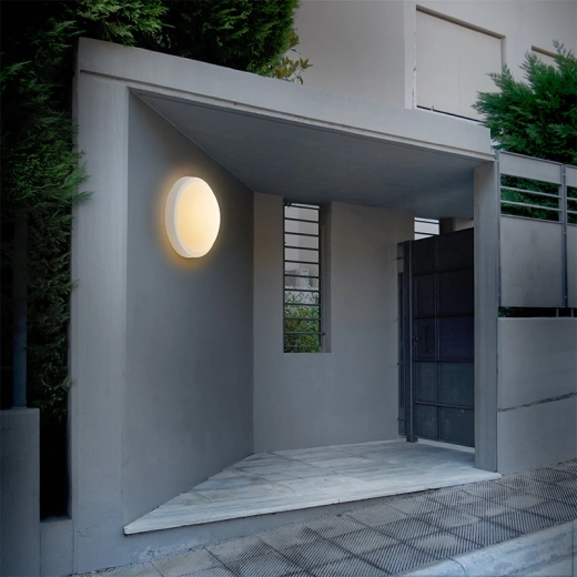 Construcción resistente para uso exterior