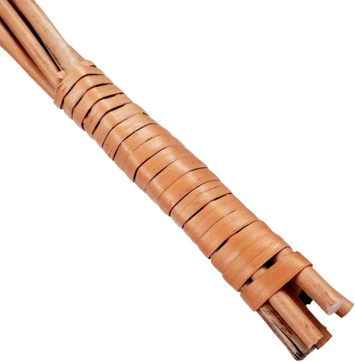 Tejida a mano con mimbre resistente