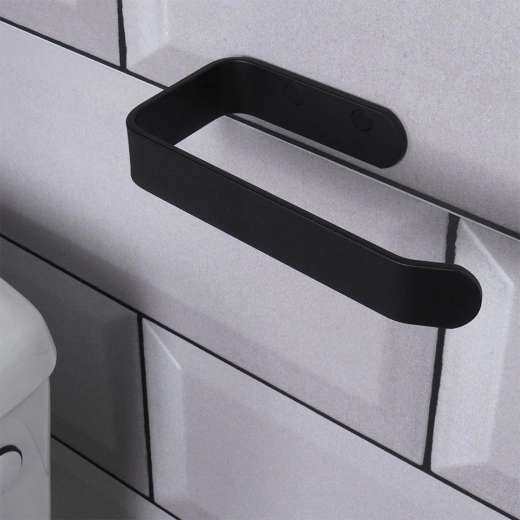 Diseño minimalista en negro mate