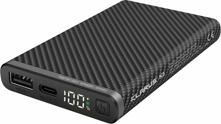 Klarus K5 power bank de 10000 mAh con carga rápida y pantalla LED