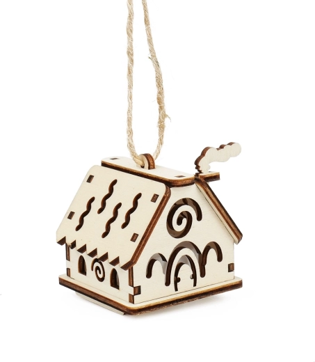 Magia de la madera: casita pequeña con ondas