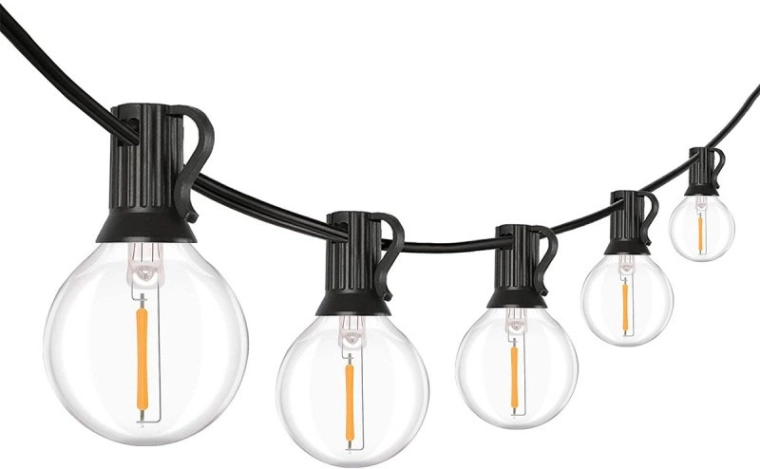 Cadena de luces LED para exterior Solight con bombillas