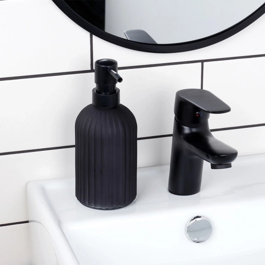 Uso universal en baño y cocina