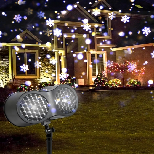 Copos de nieve en movimiento con amplia cobertura