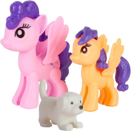 Figuras de ponis y perrito