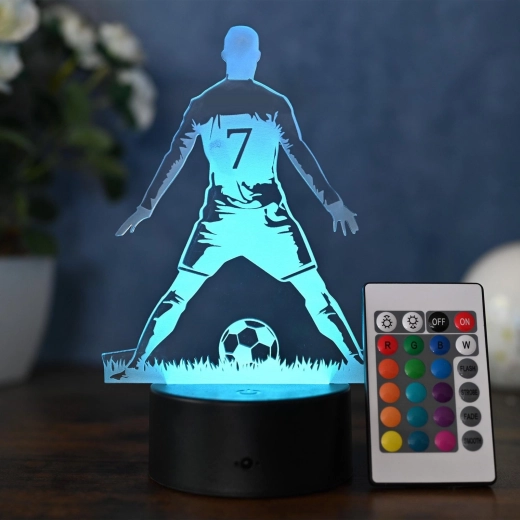 Impresionante efecto 3D de un futbolista