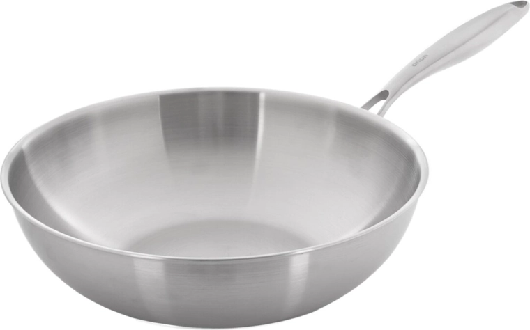 Forma profunda del wok para saltear fácilmente