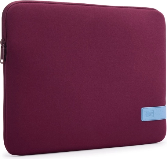 Funda Case Logic Reflect para portátil 14" en color rojo vino