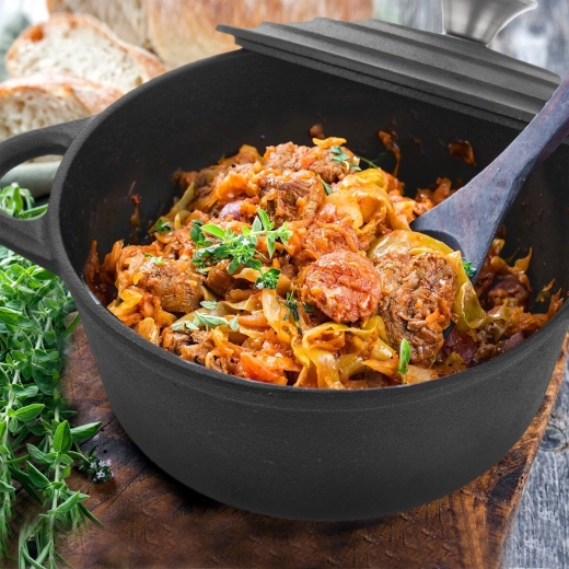 Capacidad ideal de 2,7 l para cocinar a diario
