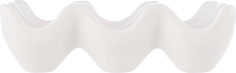 Servicio ordenado para 6 huevos