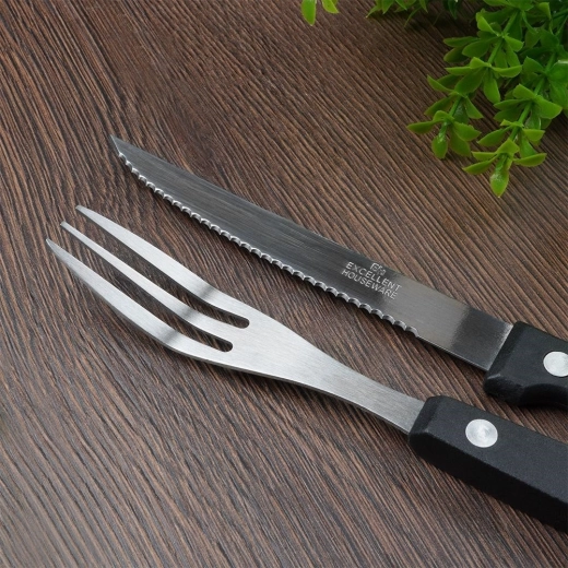 Mangos ergonómicos con triple remachado