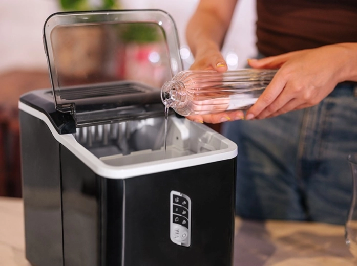 Gran depósito de agua de 1,5 l