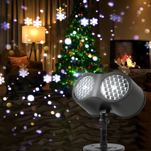 Ambiente navideño en casa y en el jardín