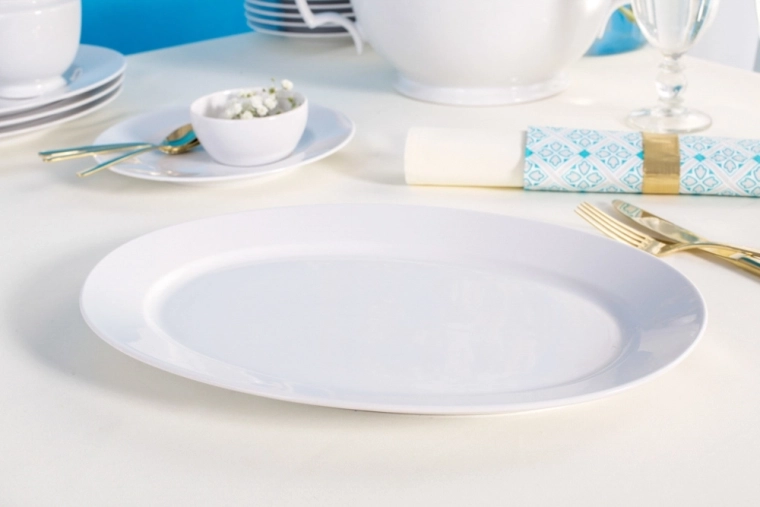 Forma ovalada para un servicio elegante