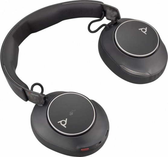Larga autonomía y controles cómodos en el auricular