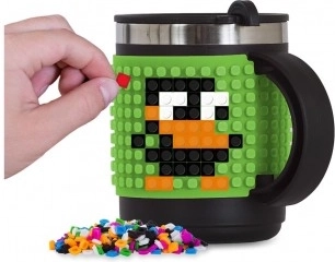 Taza termo 440 ml Pixie Crew con panel de silicona + píxeles negro/verde en blíster 13x15x9 cm