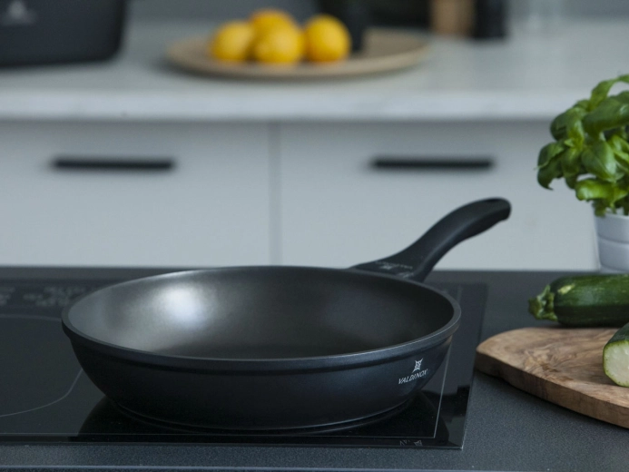 Apta para todo tipo de cocinas, incluida la inducción