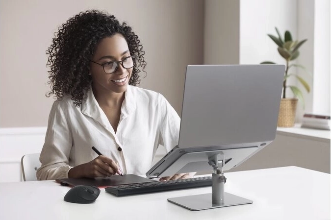 Altura e inclinación ergonómicas sin herramientas