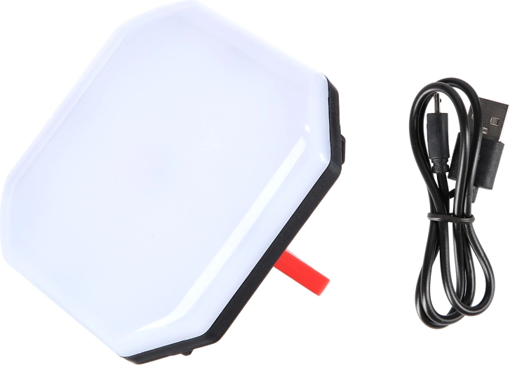 Lámpara LED de camping NILS Camp 220 lm, carga USB, IPX5