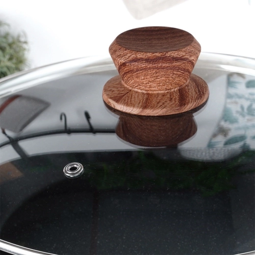 Tapa de vidrio y mango frío con acabado imitación madera