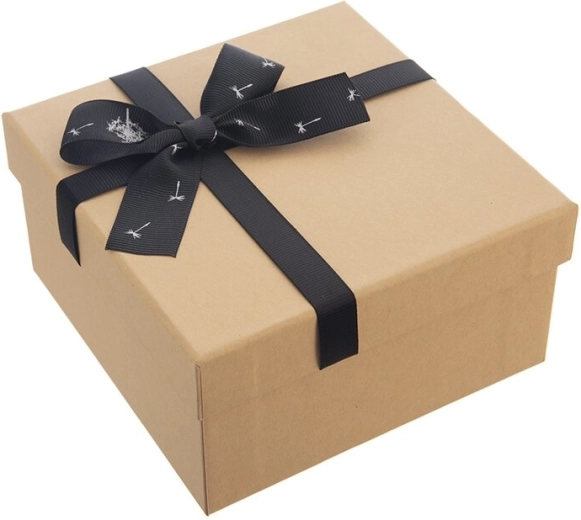 Caja de regalo de papel marrón 15,5 × 15,5 × 8 cm