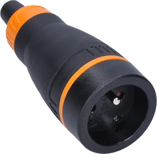 Protección IP40, con enchufe IP44 hasta IP44