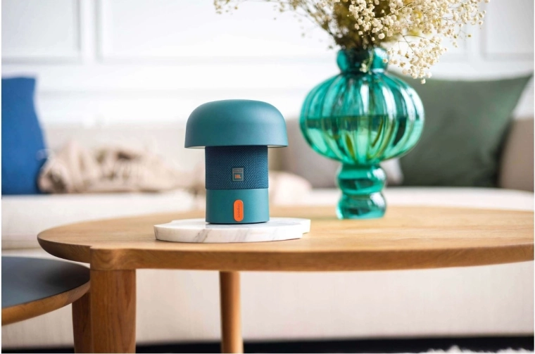 SOUND BY JBL y sonido 360°