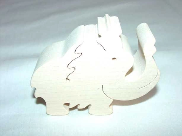 Fauna animalito de madera mamut